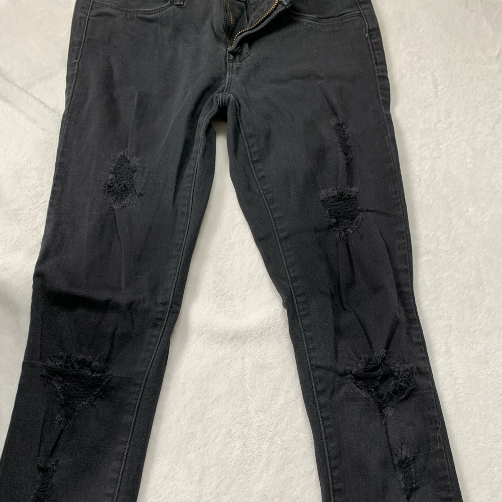 PACSUN BLACK RIPPED JEANS